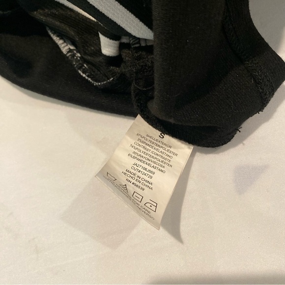 ⭐️ Speechless Halter Mini Dress size small Blk/Wht Band Waist Retro - Picture 8 of 10